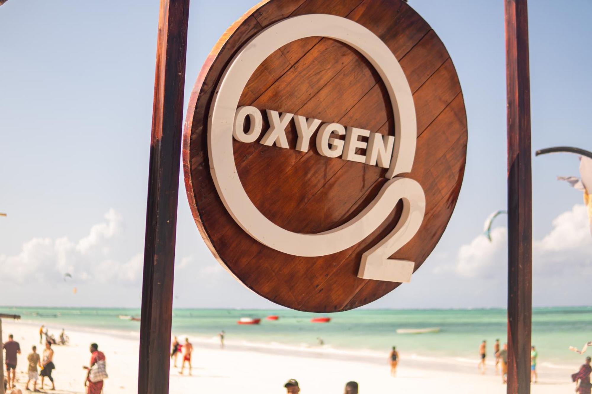 Oxygen Paje Hotel エクステリア 写真